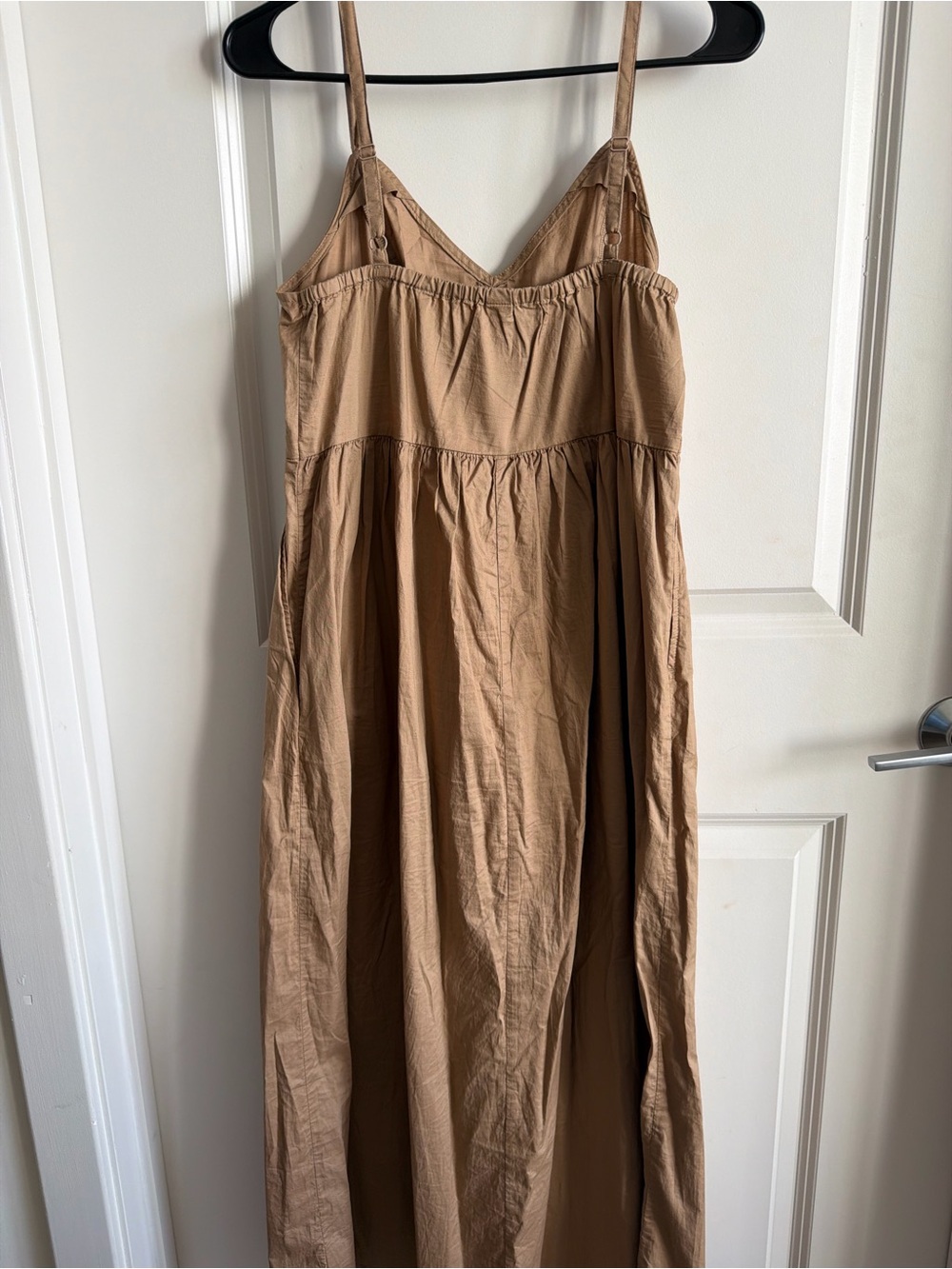 Old Navy Tan Spaghetti-Strap Maxi Dress - Picture 4 of 6